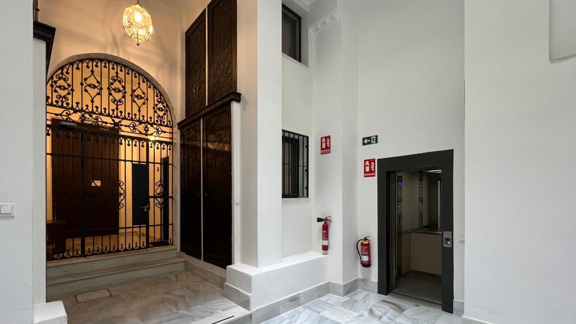 Calm & Design Suite Севилья Экстерьер фото